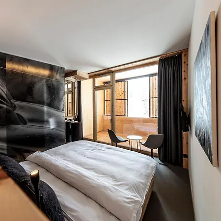 Arnica - Adults Only Scuol