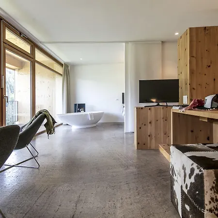 Hotell Arnica - Adults Only Scuol