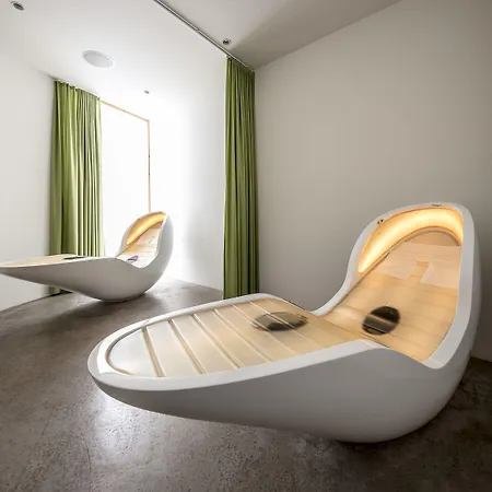 Arnica - Adults Only 3* Scuol