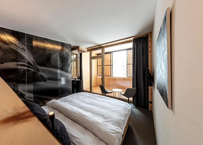 Arnica - Adults Only Scuol