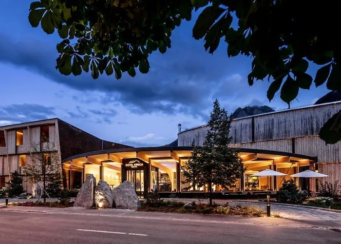 Hotel Arnica - Adults Only 3*