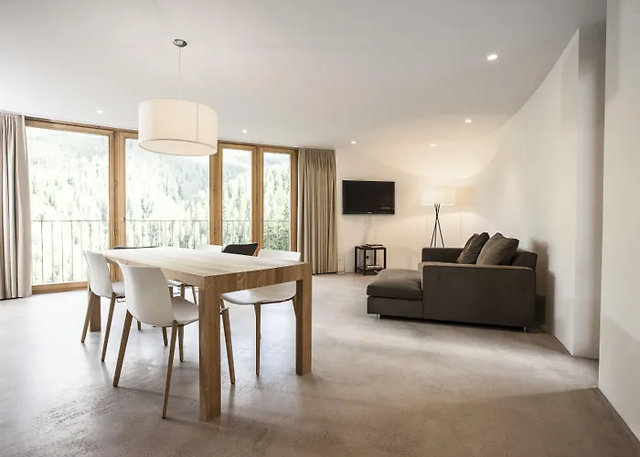 Arnica - Adults Only 3* Scuol