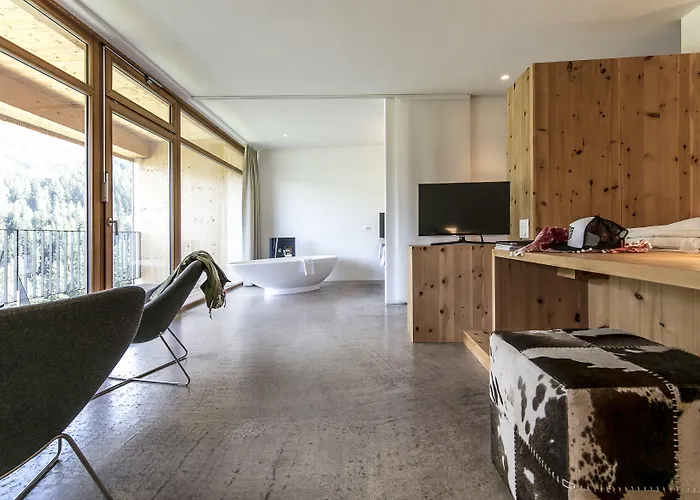 Hotel Arnica - Adults Only Scuol