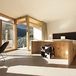 Arnica - Adults Only Scuol