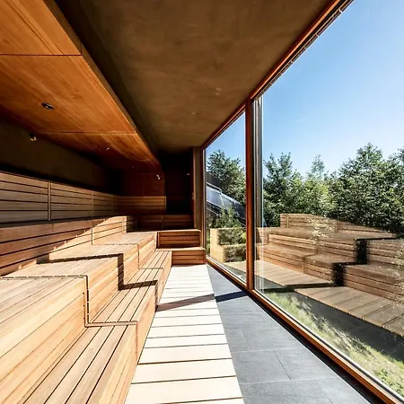 Arnica - Adults Only 3* Scuol