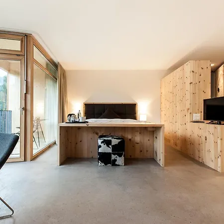 Hotel Arnica - Adults Only