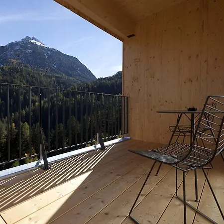 Arnica - Adults Only Scuol