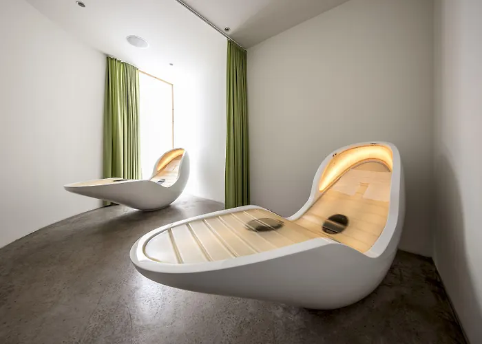 Arnica - Adults Only 3* Scuol